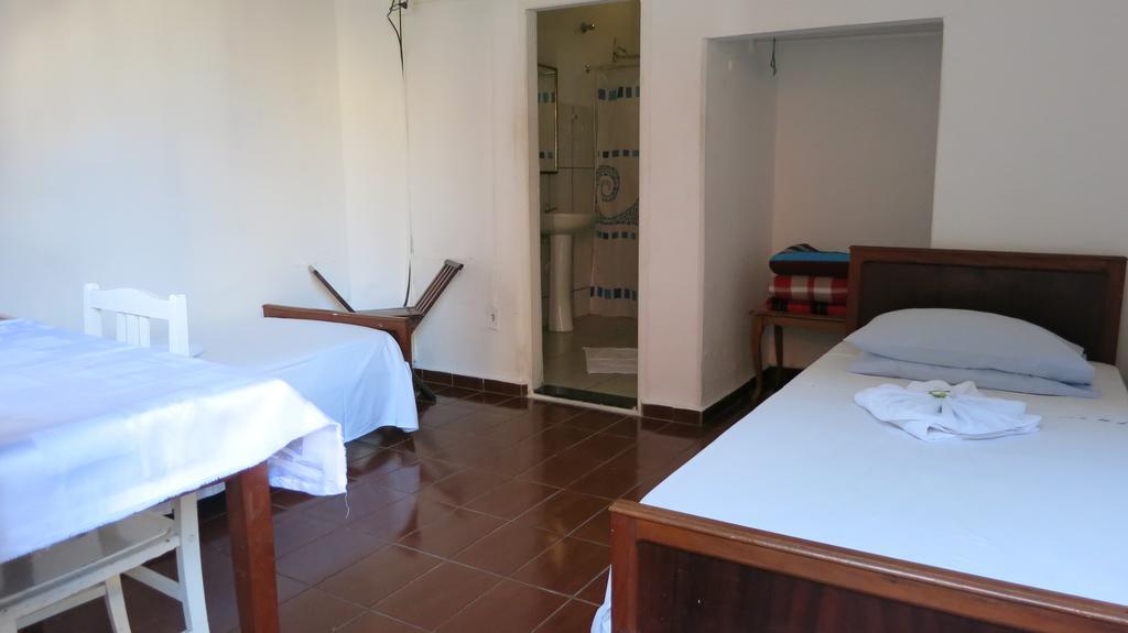 Novo Hotel Itajubá Quarto foto